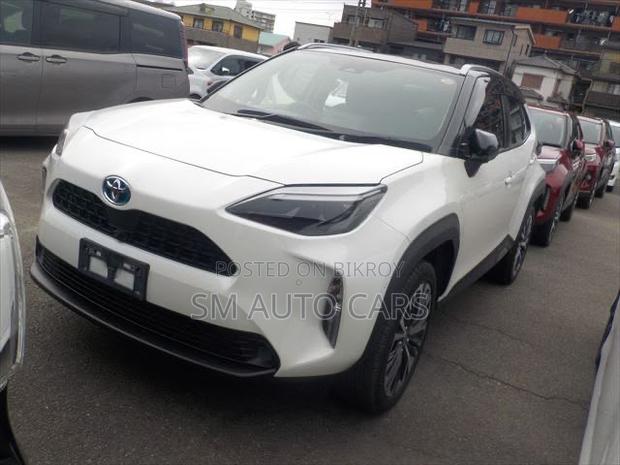 Toyota Yaris Cross 2021 Pearl