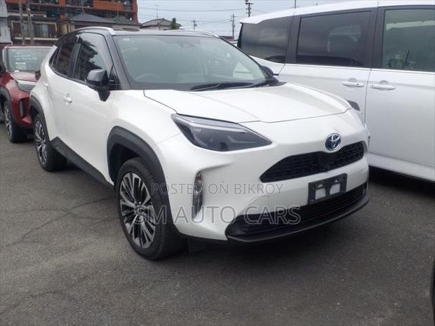 Toyota Yaris Cross 2021 Pearl