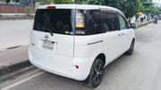 Toyota Sienta 2011 Pearl for sale