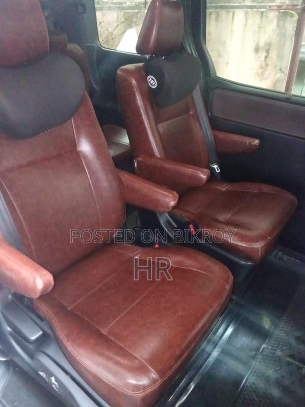 Toyota Esquire 2.0 AWD (7 Seater) 2018 Black