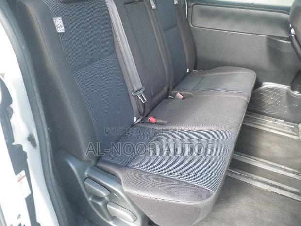 Toyota Noah 2.0 AWD (8 Seater) 2021 Pearl