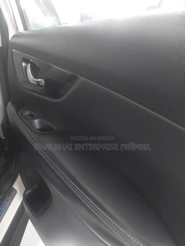 Nissan X-Trail 2016 Black