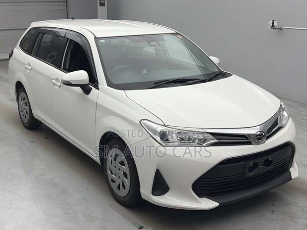 Toyota Corolla Fielder 1.5 Petrol FWD 2021 White