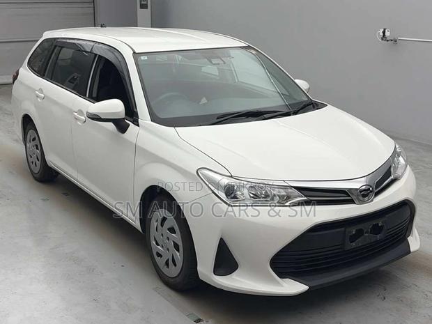 Toyota Corolla Fielder 1.5 Petrol FWD 2021 White