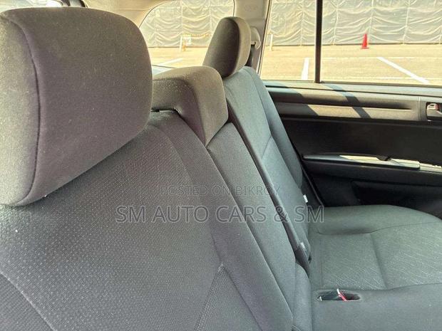 Toyota Corolla Fielder 1.5 Petrol FWD 2021 White