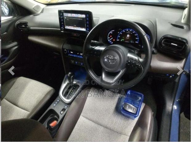Toyota Yaris Cross 2021 Blue