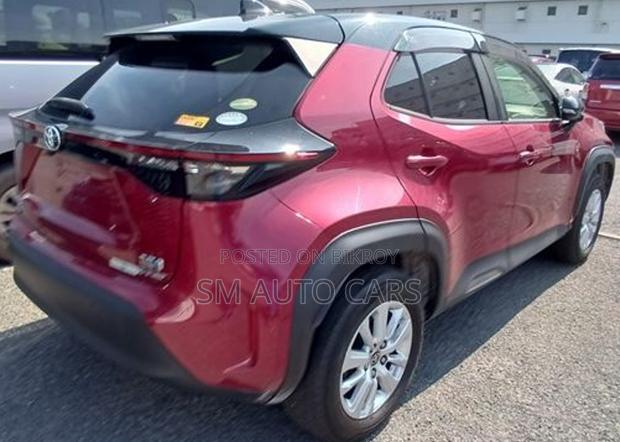Toyota Yaris Cross 2021 Red