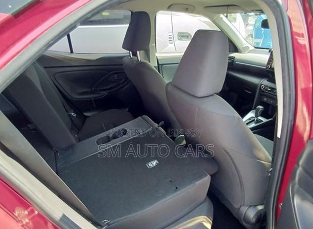 Toyota Yaris Cross 2021 Red