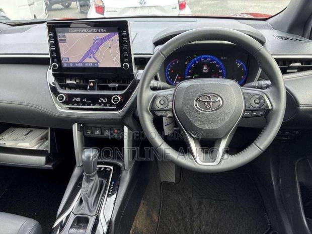 New Toyota Corolla Cross 2023 Red