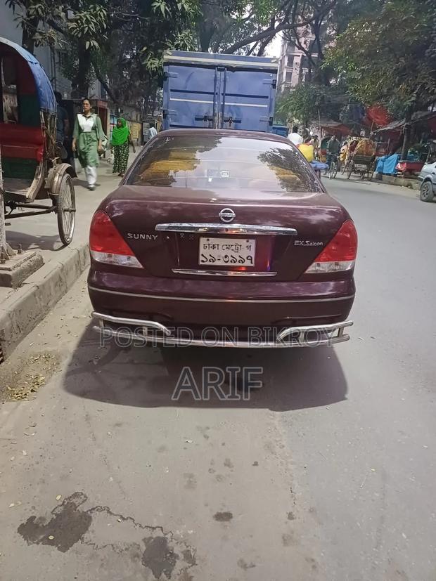 Nissan Sunny 2006 Gray