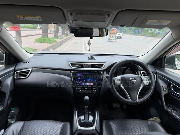 Nissan X-Trail 2.0 Hybrid FWD 2016 Silver
