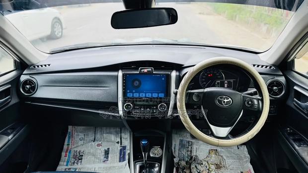 Toyota Corolla Fielder 2017 White