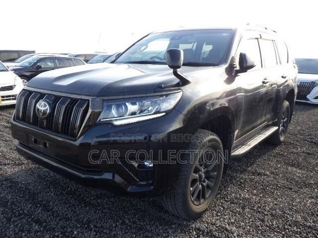 Toyota Land Cruiser Prado 4.0 Petrol TX-L 2022 Black
