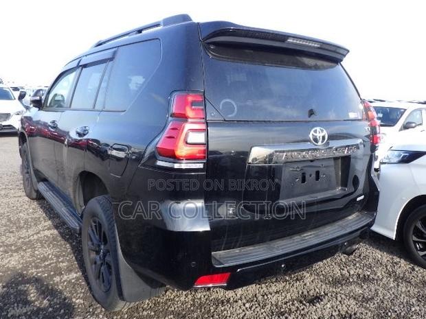 Toyota Land Cruiser Prado 4.0 Petrol TX-L 2022 Black