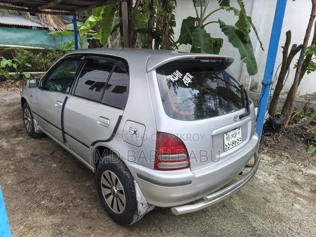 Toyota Starlet 1998 Silver