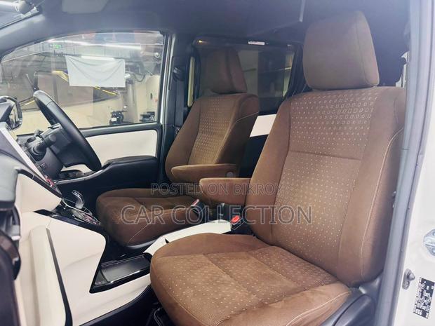 Toyota Noah 1.8 FWD Hybrid (7 Seater) 2020 Pearl