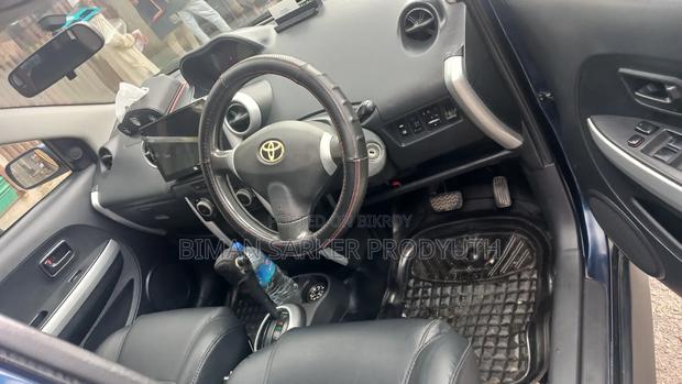 Toyota IST 2003 Blue