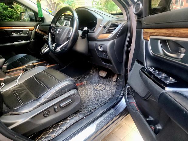 Honda CR-V 2019 Gray