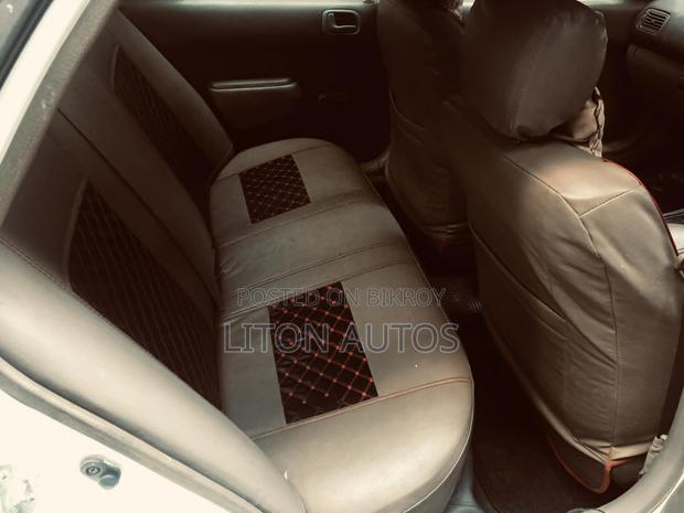 Toyota Corolla X 1.3 Automatic 2000 White