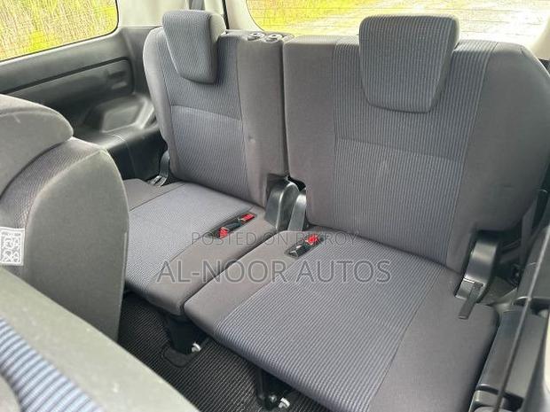 Toyota Noah 2.0 FWD (8 Seater) 2021 Silver