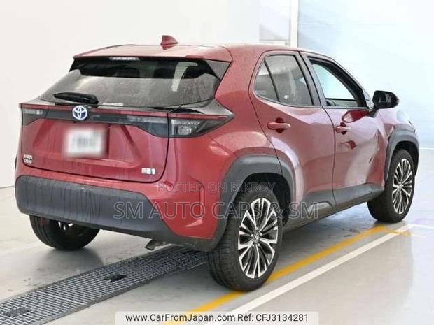 Toyota Yaris Cross 2021 Maroon