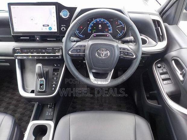 Toyota Noah 2023 Black