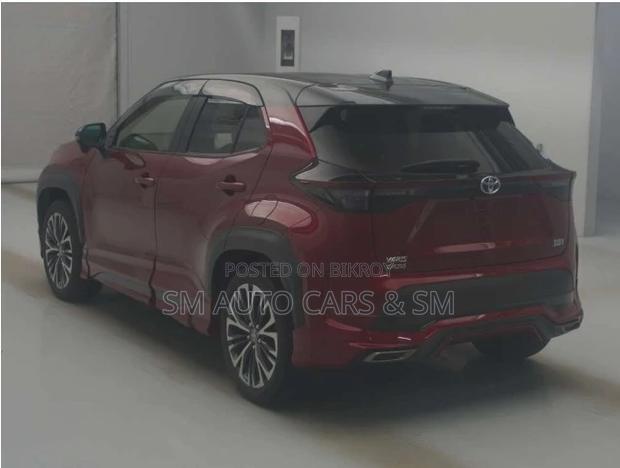 Toyota Yaris Cross 2021 Maroon