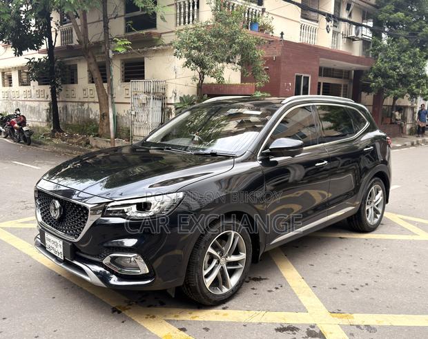 New MG HS Trophy 1.5T 2024 Black