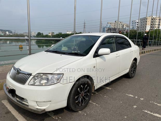 Toyota Corolla 2006 White
