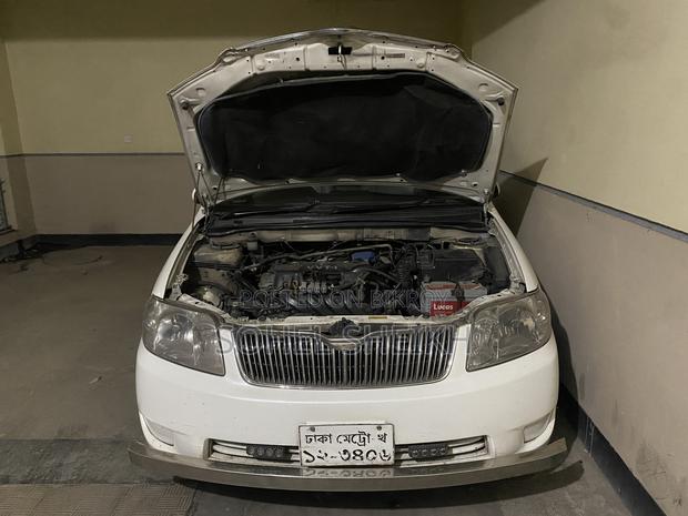 Toyota Corolla 2006 White
