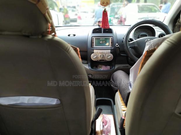 Toyota Passo 2004 Silver