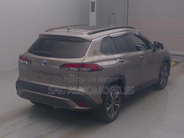New Toyota Corolla Cross 1.8 Hybrid FWD 2022 Brown