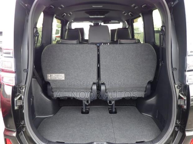 Toyota Voxy 2021 Black