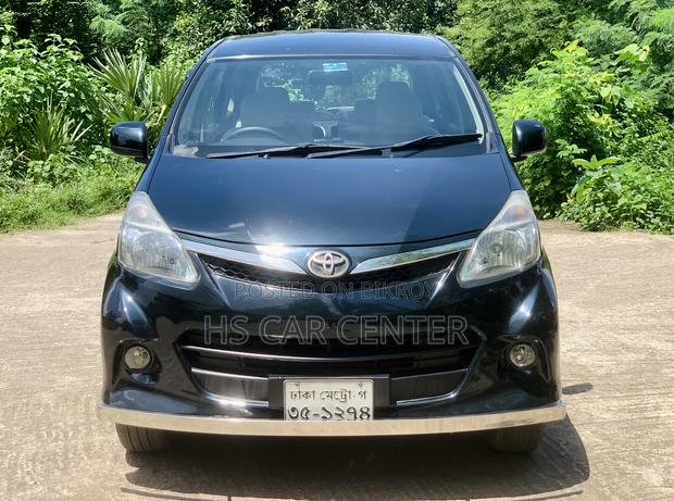 Toyota Avanza 2012 Gray