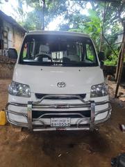 Toyota Noah 2010 White for sale