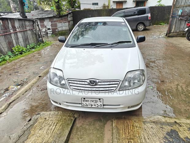 Toyota Corolla 2003 White