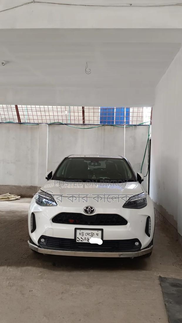 Toyota Yaris Cross 2021 Pearl