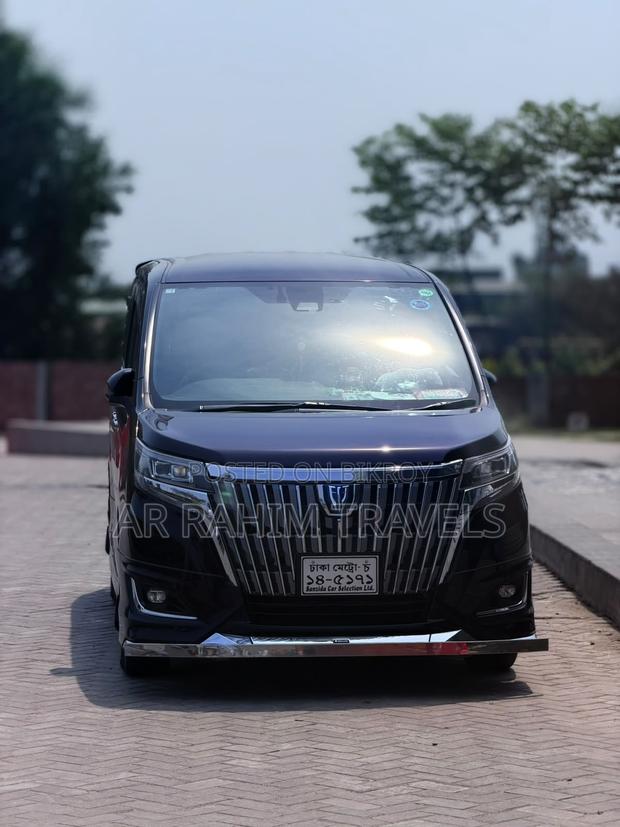 Toyota Esquire 1.8 FWD Hybrid (7 Seater) 2020 Maroon