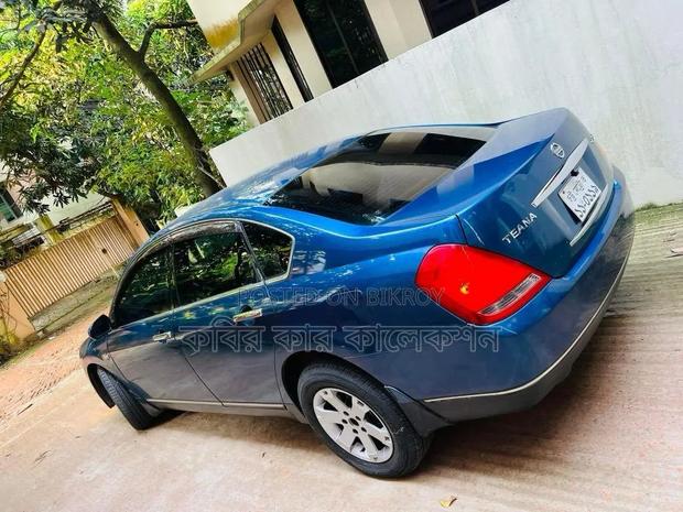 Nissan Teana 2004 Blue
