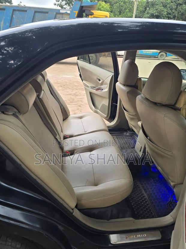 Toyota Premio 2010 Black