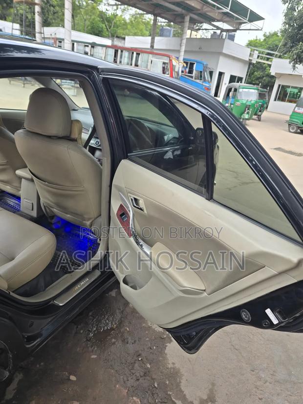 Toyota Premio 2010 Black