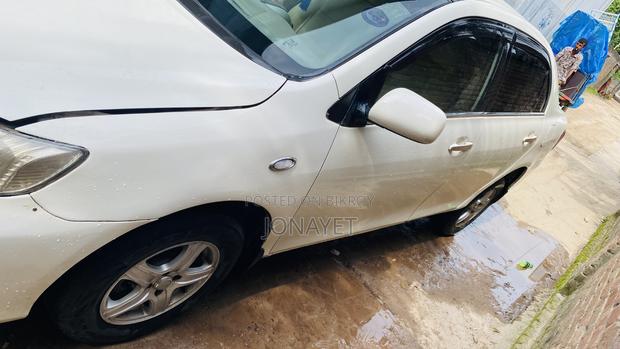 Toyota Axio 2007 White