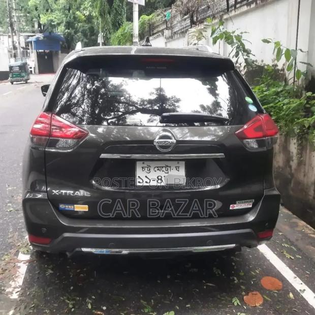 Nissan X-Trail 2.0 Hybrid FWD 2018 Black