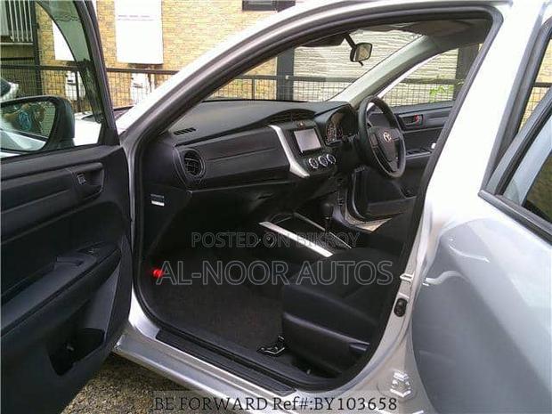 Toyota Corolla Fielder 1.5 Petrol FWD 2021 Silver