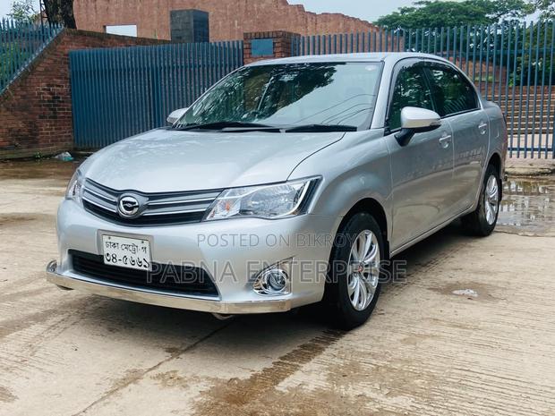 Toyota Axio 2012 Silver