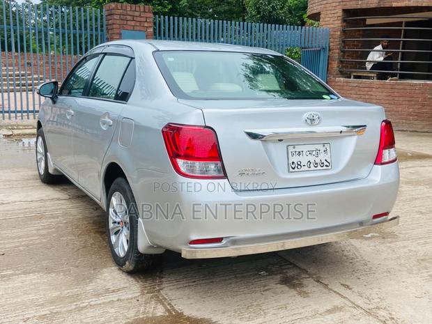 Toyota Axio 2012 Silver