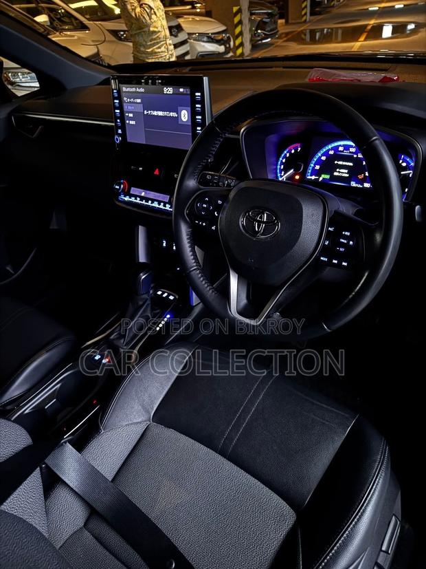 Toyota Corolla Cross 1.8 Hybrid AWD 2021 Black