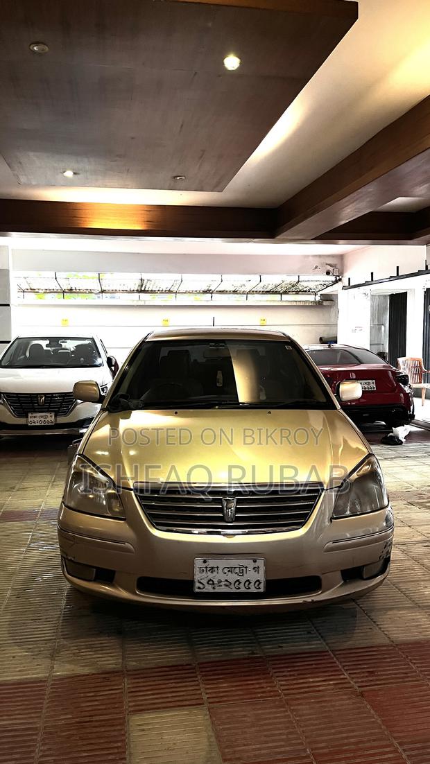 Toyota Premio 2002 Gold