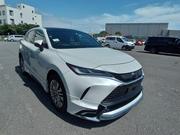 Toyota Harrier 2023 White for sale