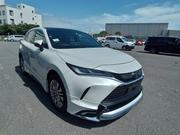 Toyota Harrier 2023 White for sale